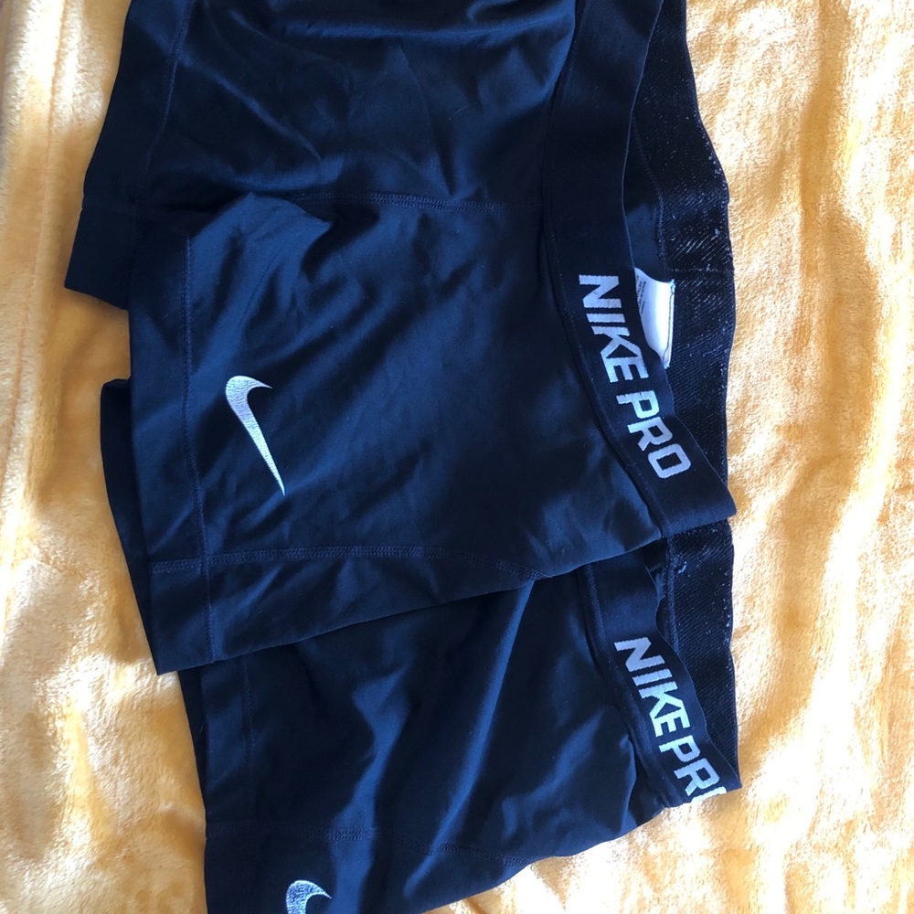 Size Small Nike Pro.